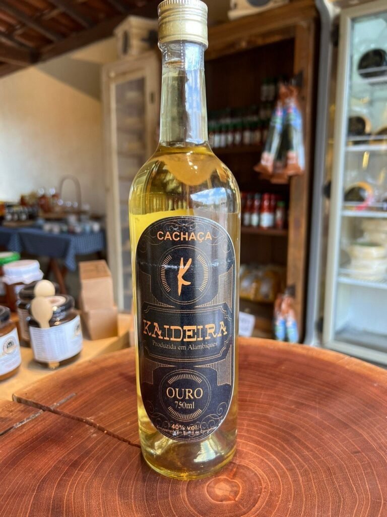 Cachaça Kaideira Ouro